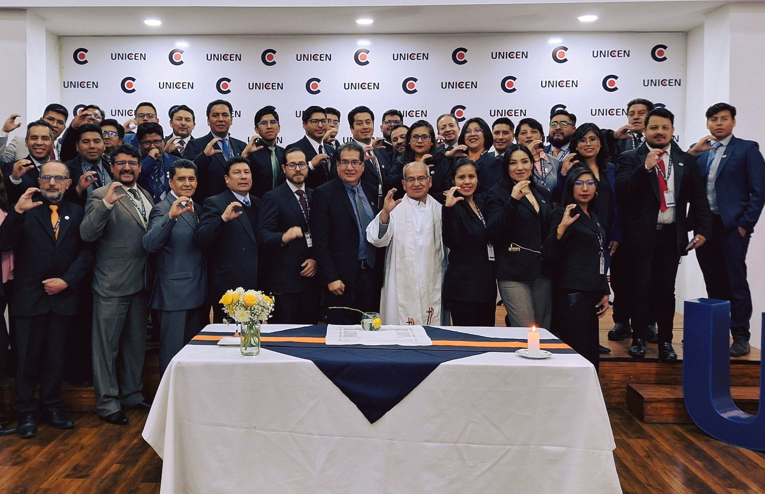 5.-𝐀𝐬í-𝐜𝐞𝐥𝐞𝐛𝐫𝐚𝐦𝐨𝐬-𝐥𝐨𝐬-𝟑𝟓-𝐚ñ𝐨𝐬-𝐝𝐞-𝐔𝐍𝐈𝐂𝐄𝐍-𝐞𝐧-𝐥𝐚-𝐒𝐮𝐛𝐬𝐞𝐝𝐞-𝐋𝐚-𝐏𝐚𝐳